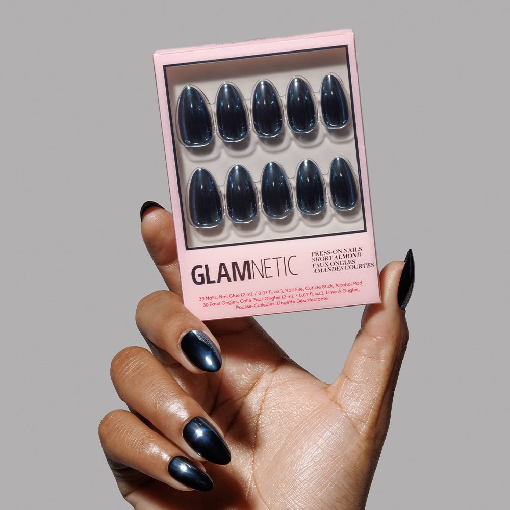 Boxed press-on nail tips - Product image