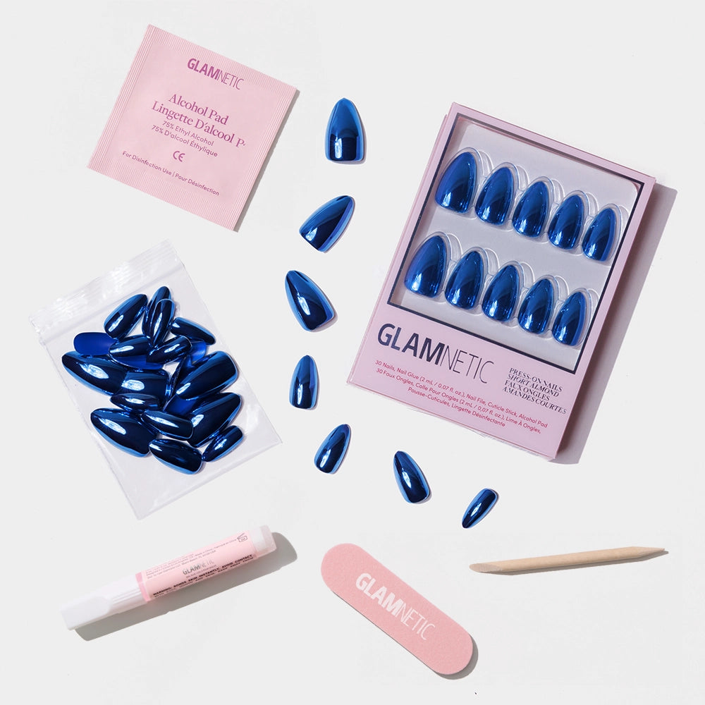 Glamnetic press-on nails kit - Product image