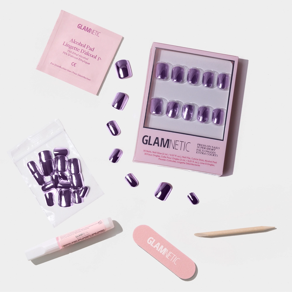 Glamnetic press-on nails kit - Product image