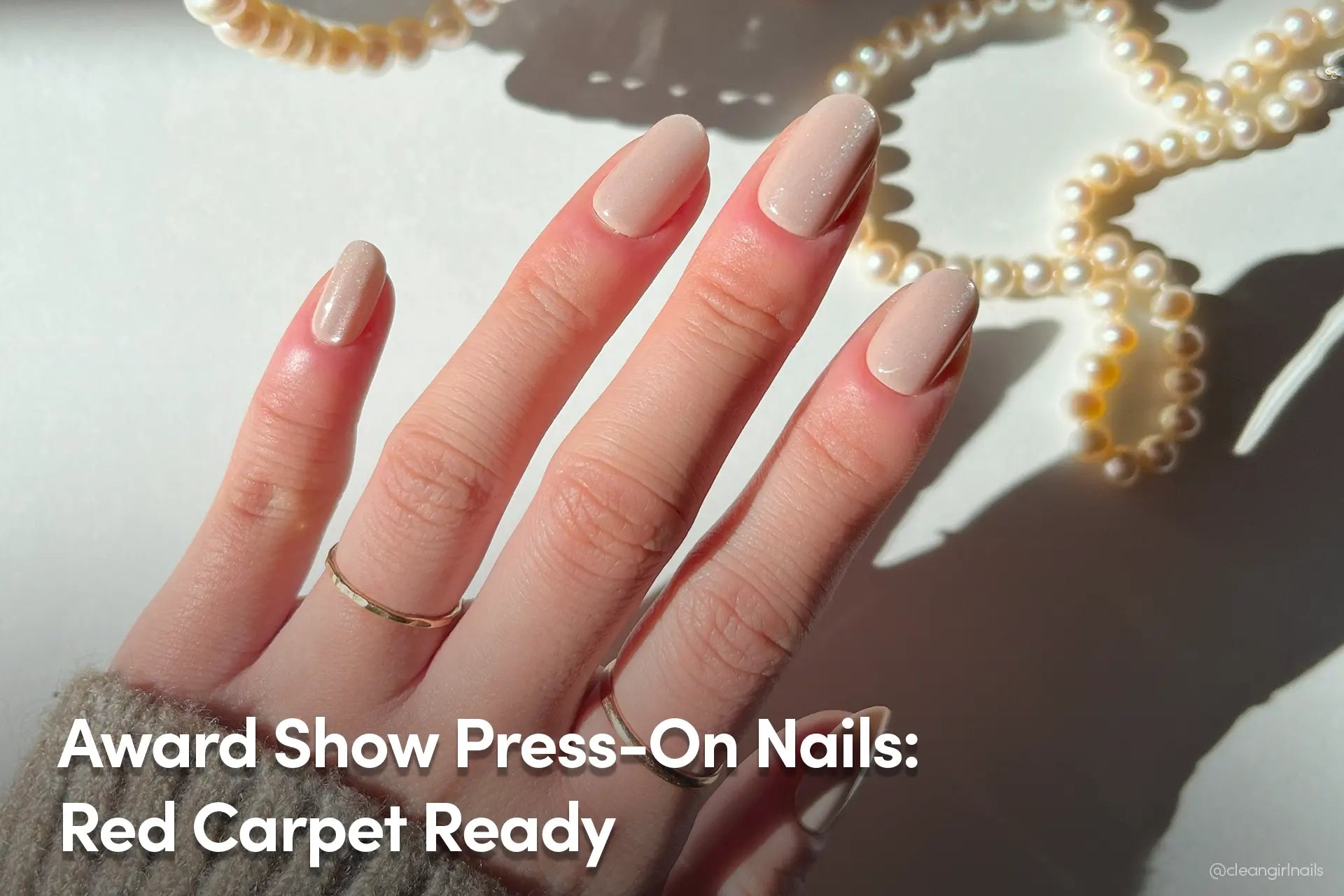 Award Show Press-On Nails: Red Carpet Ready