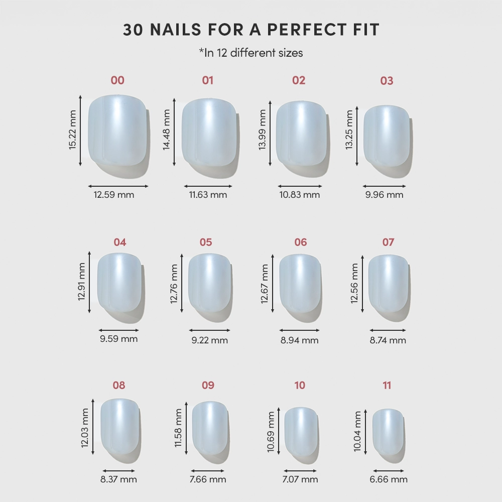 The "Clear Skies" chart by glamnetic shows 12 salon-quality nail sizes (00–11) with width and length in mm. Titled "30 Nails for a Perfect Fit," it notes “In 12 different sizes.” Ideal for short press-on nail lovers. - Product image