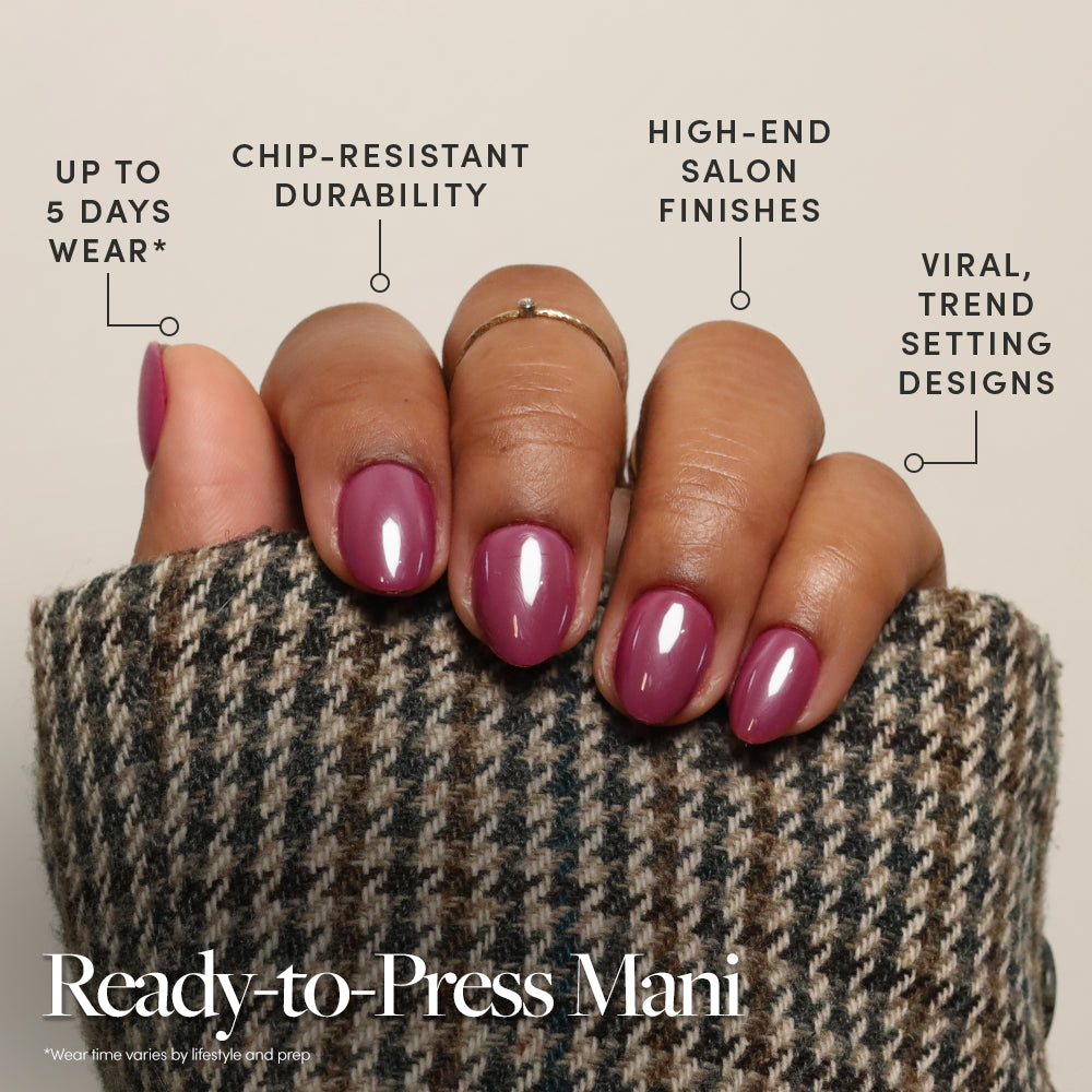 A hand flaunts glamnetic's Mauve Muse press-on nails—no glue needed! Enjoy up to 5 days of chip-resistant, salon-quality wear and bold, trendsetting style. - Product image