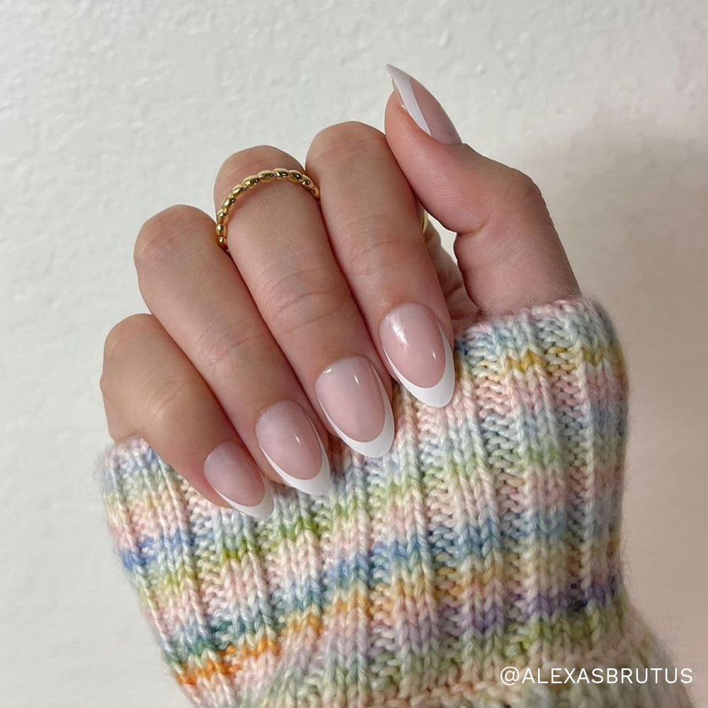 small almond nails